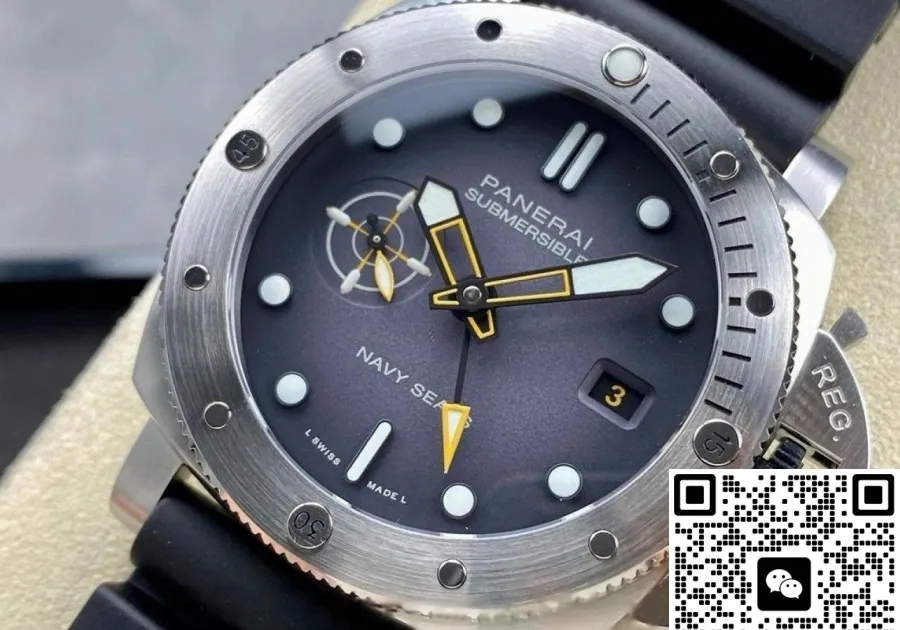 VS Factory Panerai Submersible PAM01323 1:1 Best Edition Replica Watch