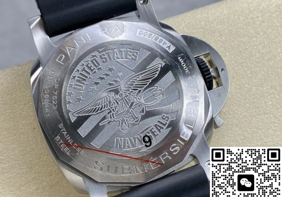 VS Factory Panerai Submersible PAM01323 1:1 Best Edition Replica Watch