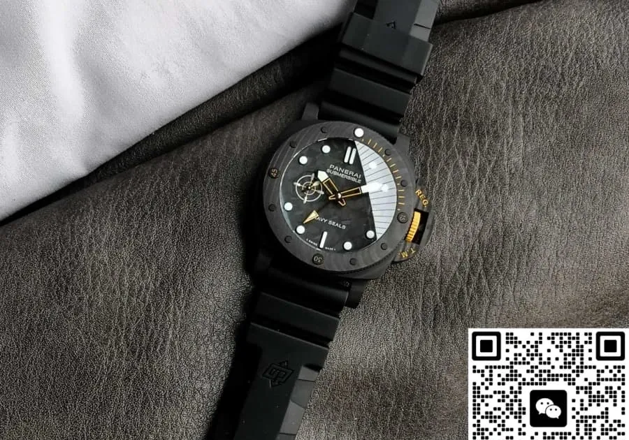 VS Factory Panerai Submersible PAM01324 1:1 Best Edition Replica Watch