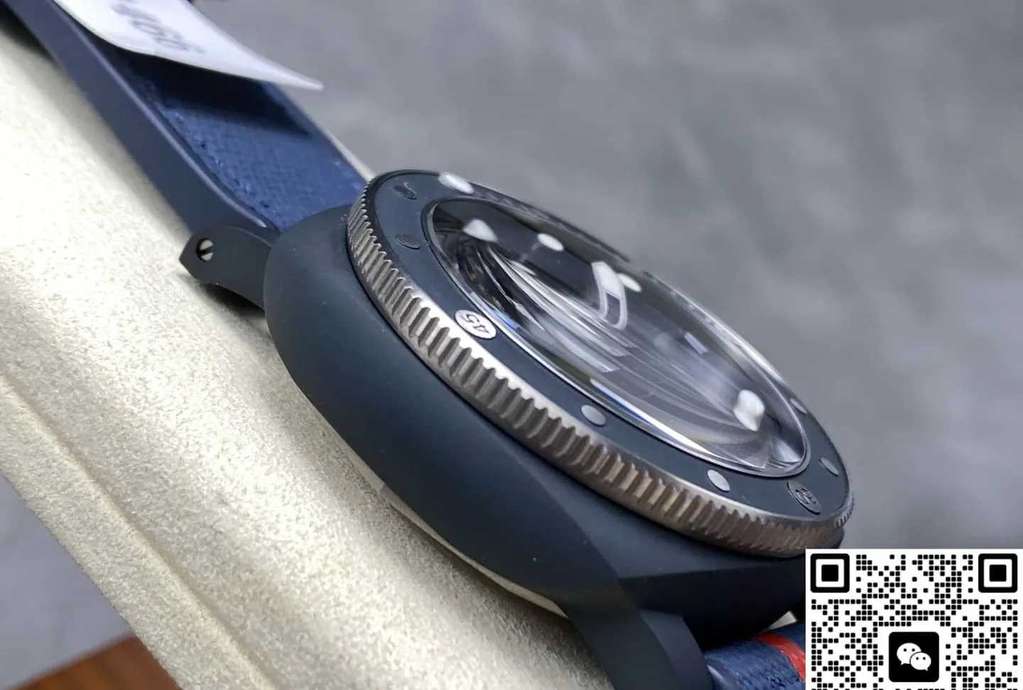 VS Factory Panerai Submersible PAM01466 1:1 Best Edition Replica Watch