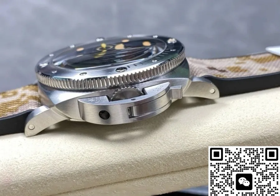 VS Factory Panerai Submersible PAM01518 1:1 Best Edition Replica Watch
