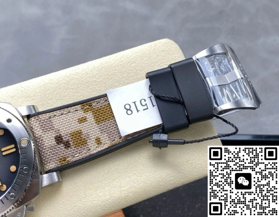VS Factory Panerai Submersible PAM01518 1:1 Best Edition Replica Watch