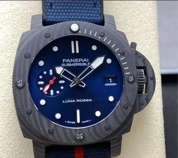 VS Factory Panerai Submersible PAM01563 1:1 Best Edition Replica Watch