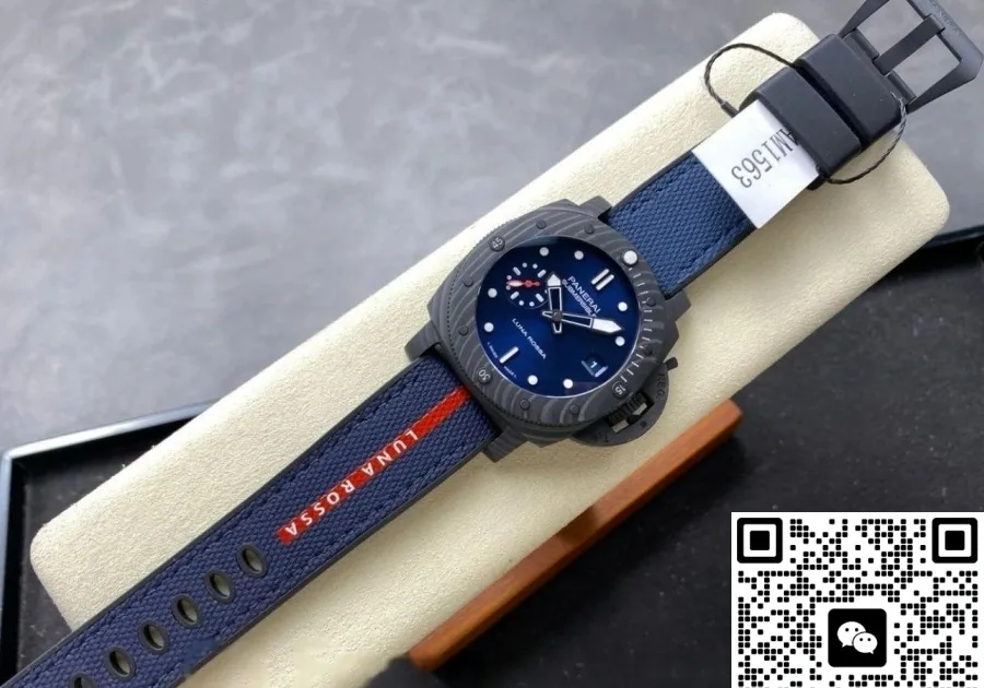 VS Factory Panerai Submersible PAM01563 1:1 Best Edition Replica Watch