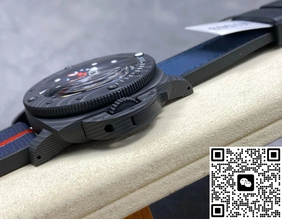 VS Factory Panerai Submersible PAM01563 1:1 Best Edition Replica Watch