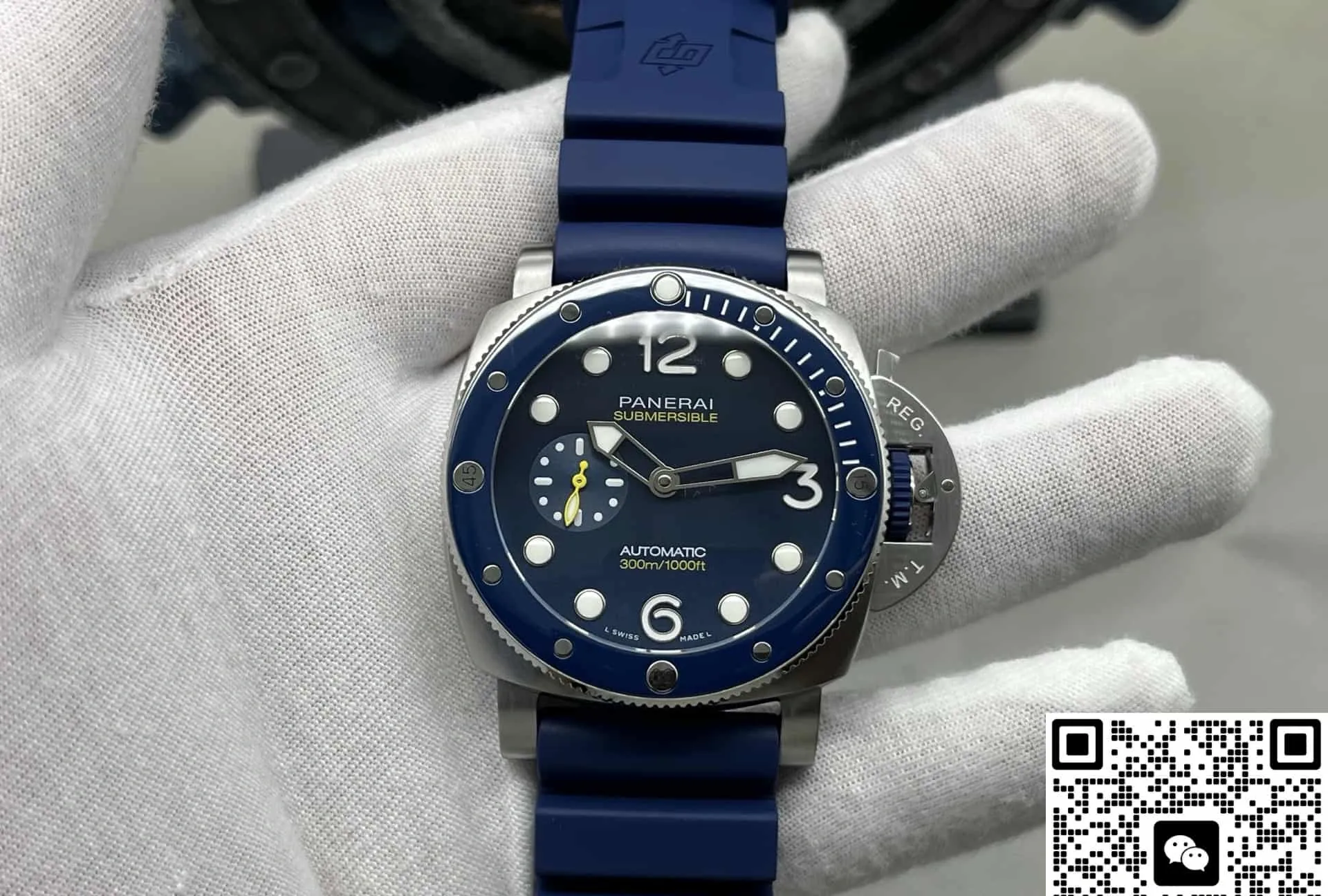 VS Factory Panerai Submersible PAM01676 1:1 Best Edition Replica Watch