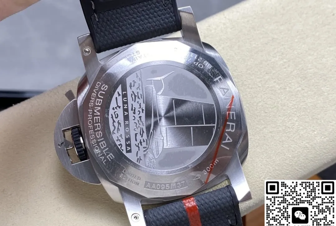VS Factory Panerai Submersible PAM01681 1:1 Best Edition Replica Watch