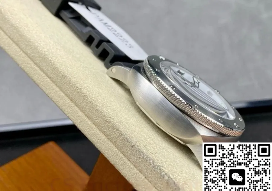 VS Factory Panerai Submersible PAM02223 1:1 Best Edition Replica Watch