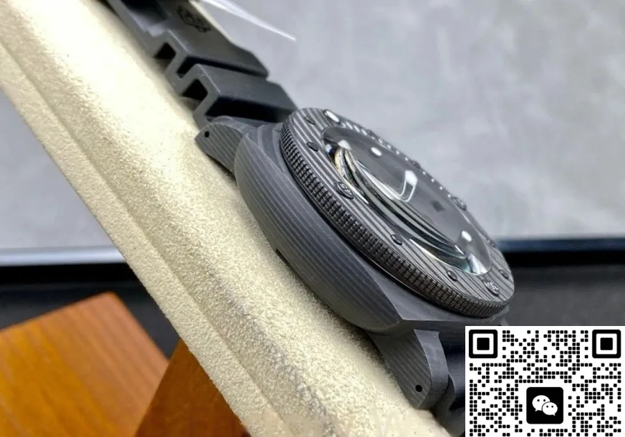 VS Factory Panerai Submersible PAM02231 1:1 Best Edition Replica Watch