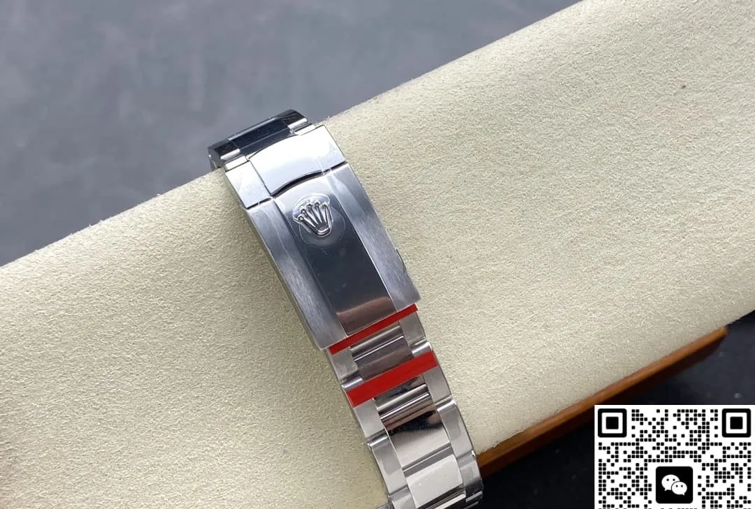 VS Factory Rolex Magnet M116400GV-0002 1:1 Best Edition Replica Watch