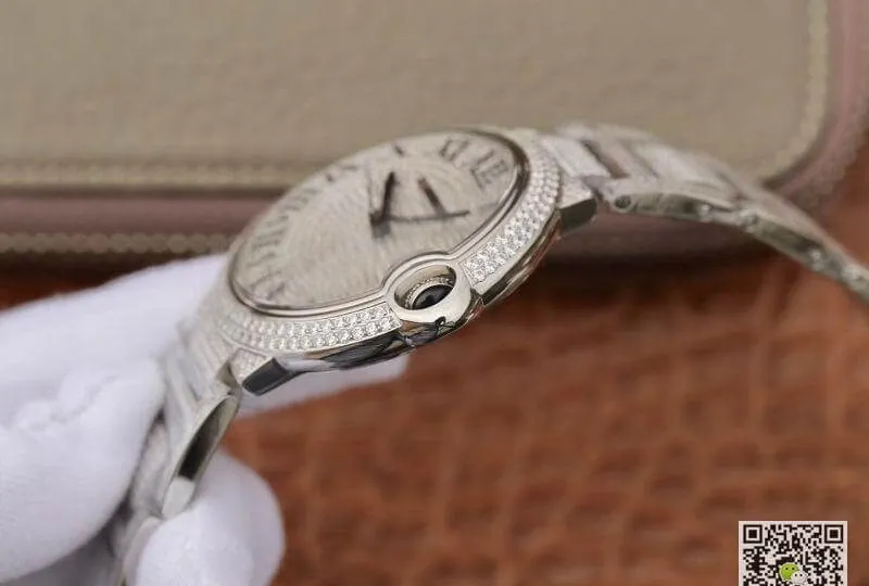Ballon Bleu De Cartier WE9009Z3 42mm TW Factory 1:1 Best Edition Replica Watch Full Diamond Dial Swiss ETA2824