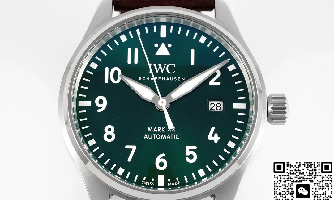 ZF Factory IWC Pilot IW328205 1:1 Best Edition Replica Watch