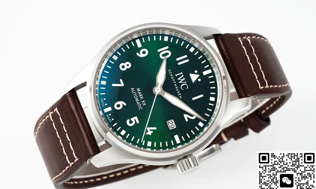 ZF Factory IWC Pilot IW328205 1:1 Best Edition Replica Watch