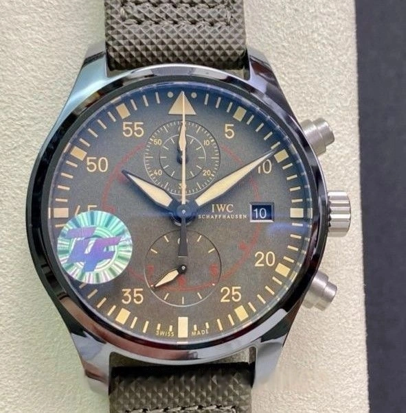 ZF Factory IWC Pilot IW389002 1:1 Best Edition Replica Watch