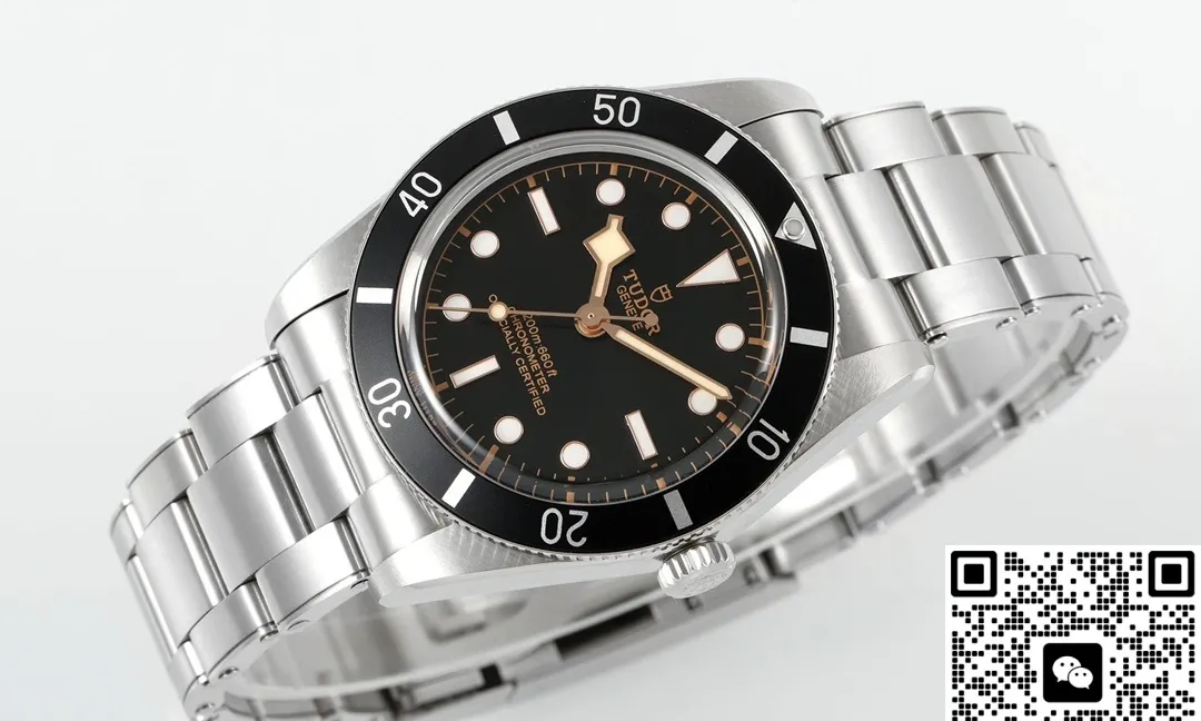 ZF Factory Tudor Biwan M79000N-0001 1:1 Best Edition Replica Watch