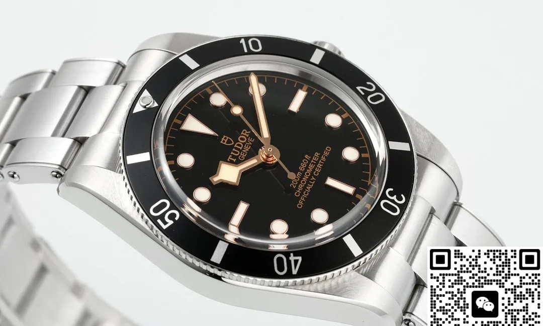 ZF Factory Tudor Biwan M79000N-0001 1:1 Best Edition Replica Watch