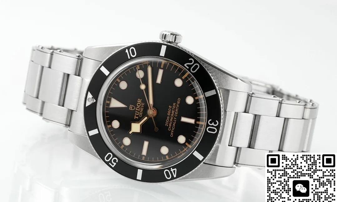ZF Factory Tudor Biwan M79000N-0001 1:1 Best Edition Replica Watch