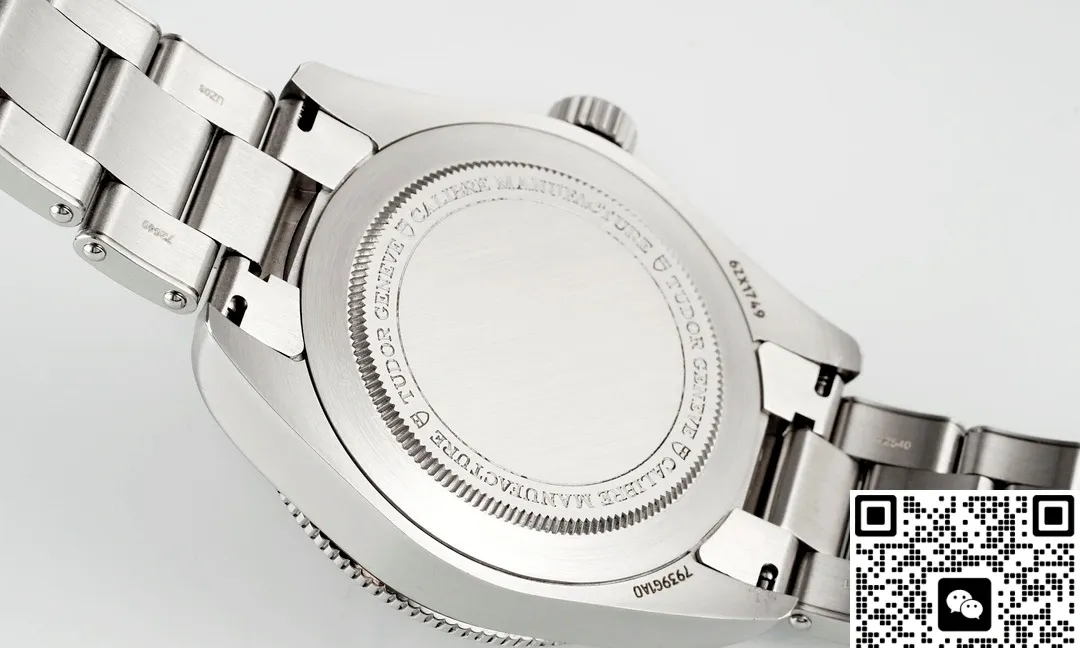 ZF Factory Tudor Black Bay M7939G1A0NRU-0001 1:1 Best Edition Replica Watch