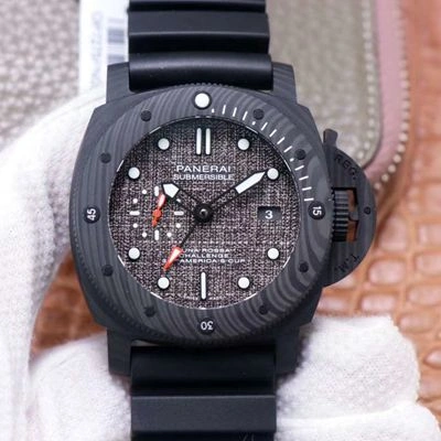 Panerai Submersible Luna Rossa PAM01039 VS Factory 1:1 Best Edition Replica Watch Black Carbon Swiss P.9010 GMT