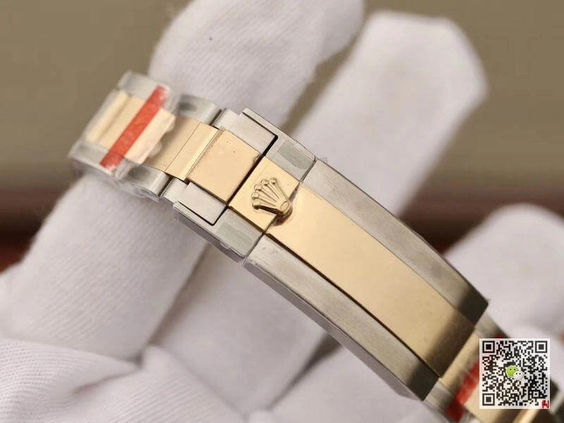 Rolex Submariner 116613 18K Gold Wrapped GM Factory 1:1 Best Edition Replica Watch Swiss ETA2836 904L Stainless Steel Bracelet