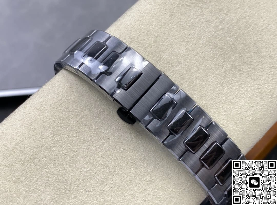 AMG Factory V2 Patek Philippe Nautilus 5711 Yellow Dial 1:1 Best Edition Replica Watch