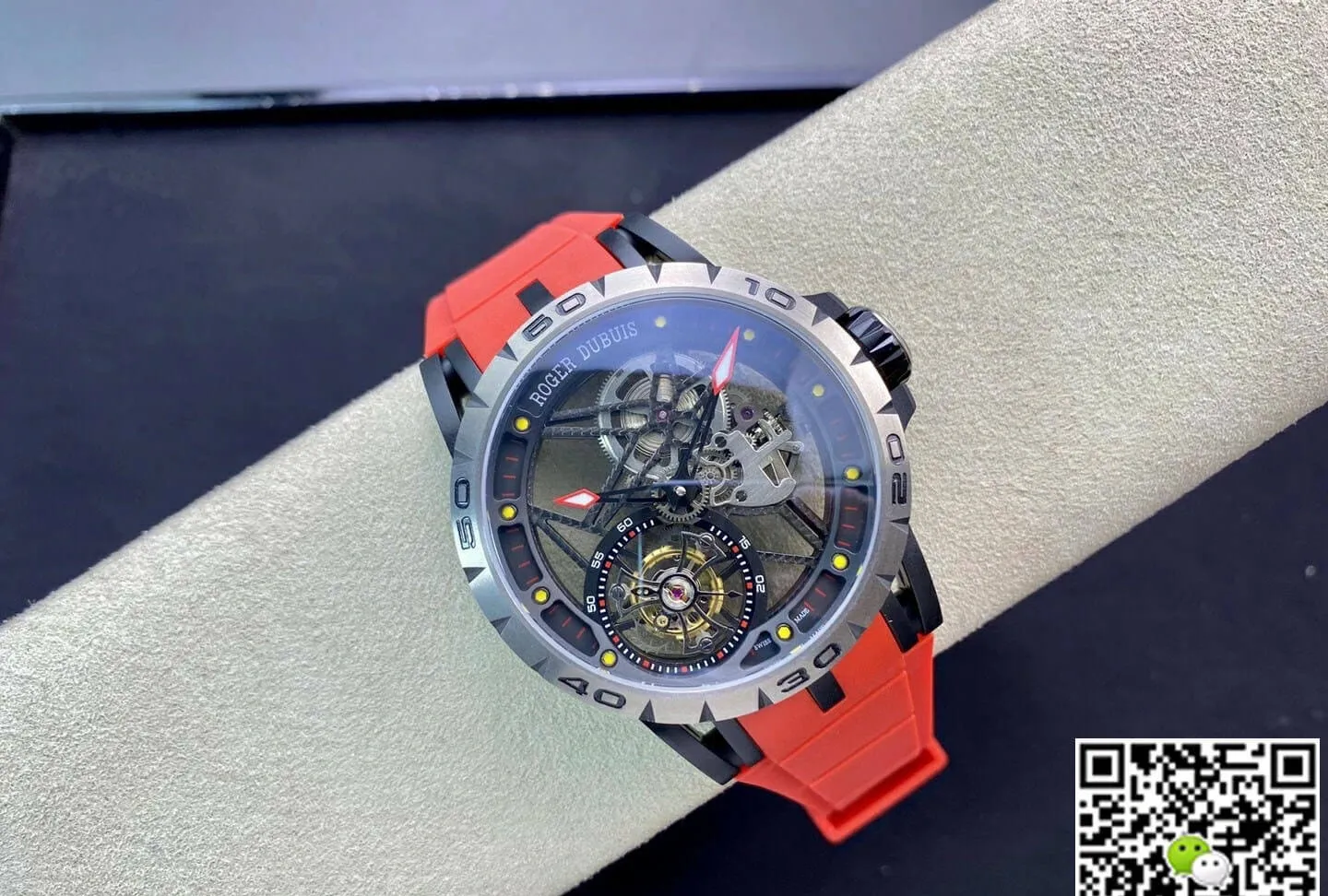 Roger Dubuis Excalibur RDDBEX0549 BBR Factory 1:1 Best Edition Replica Watch Tourbillon Red Strap