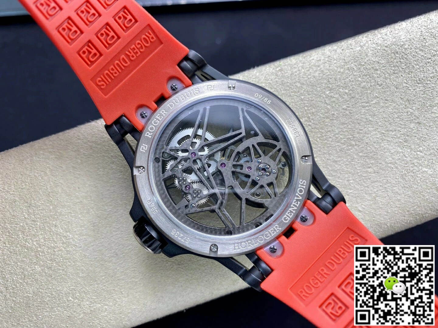 Roger Dubuis Excalibur RDDBEX0549 BBR Factory 1:1 Best Edition Replica Watch Tourbillon Red Strap