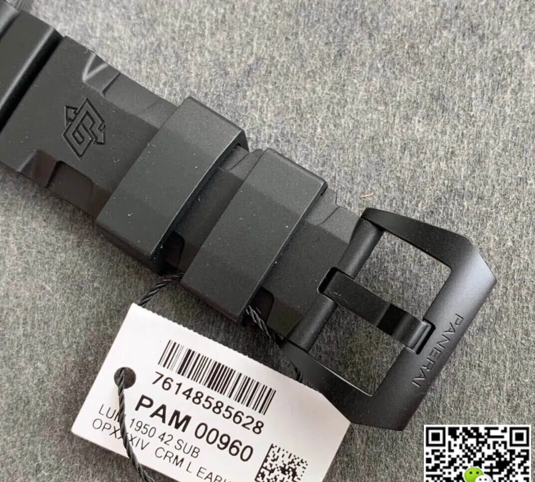 Panerai Submersible PAM00960 VS Factory 1:1 Best Edition Replica Watch Black Strap