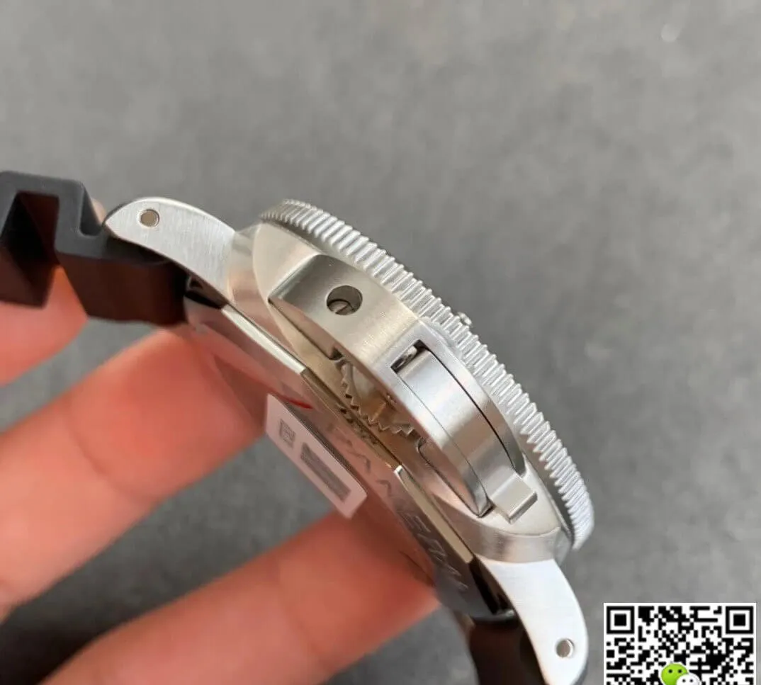 Panerai Submersible PAM01209 VS Factory 1:1 Best Edition Replica Watch Black Strap