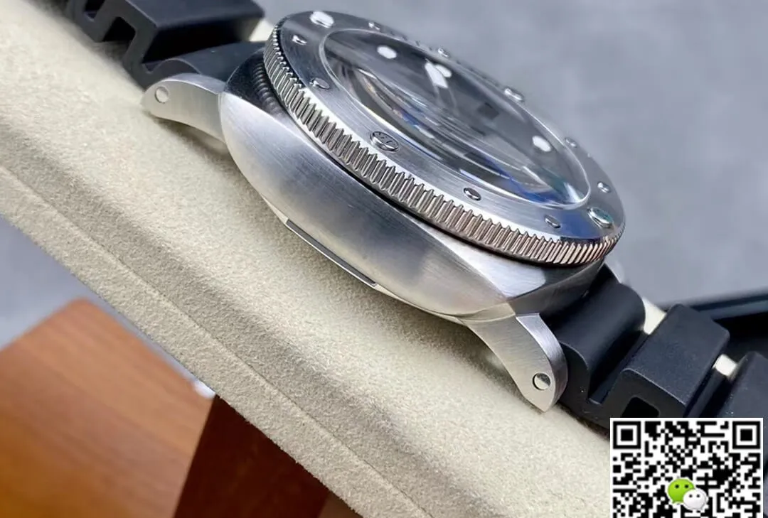 Panerai Submersible PAM01229 VS Factory 1:1 Best Edition Replica Watch Black Strap