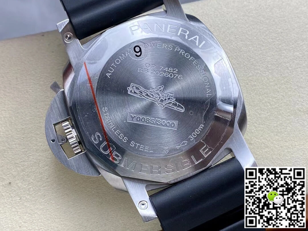 Panerai Submersible PAM01229 VS Factory 1:1 Best Edition Replica Watch Black Strap