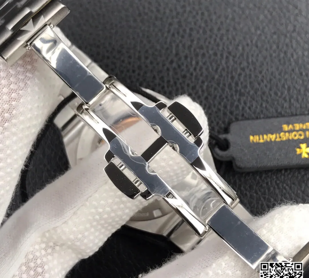 Vacheron Constantin Overseas 7700V 110A-B172 8F Factory 1:1 Best Edition Replica Watch Blue Dial