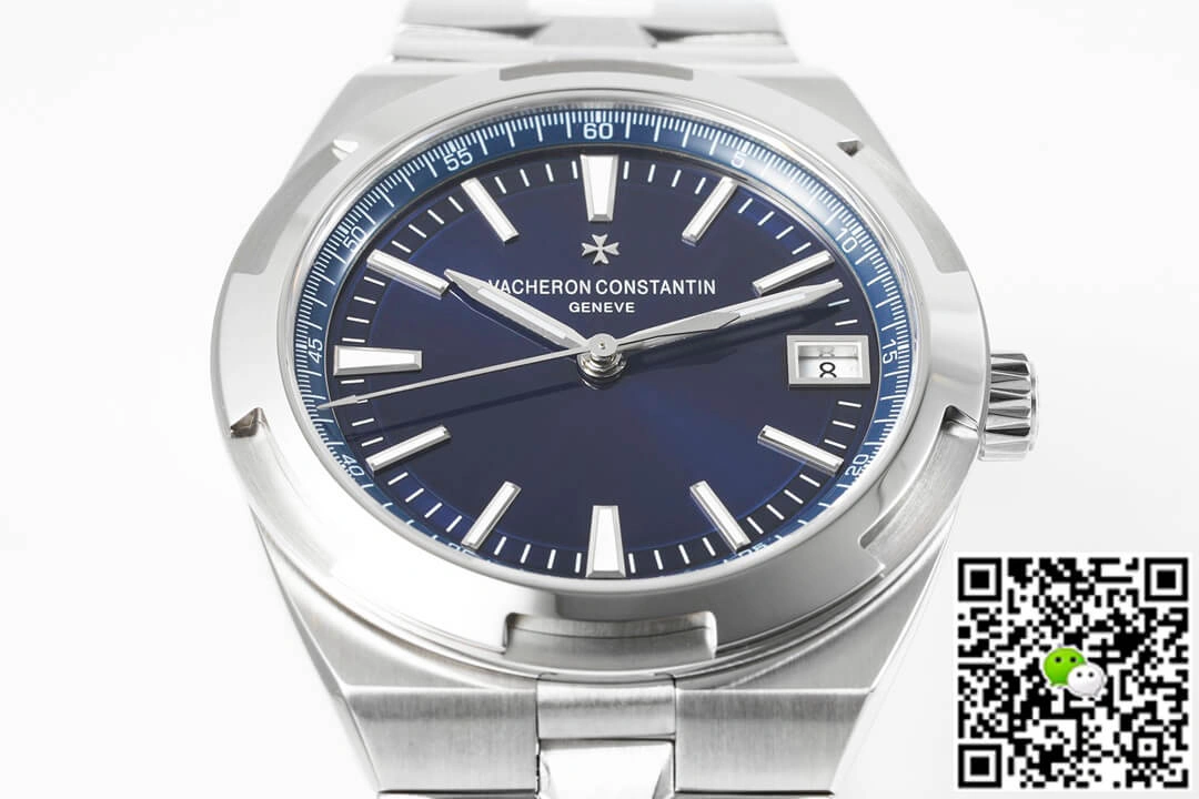 Vacheron Constantin Overseas 4500V 110A-B128 ZF Factory 1:1 Best Edition Replica Watch Stainless Steel Strap