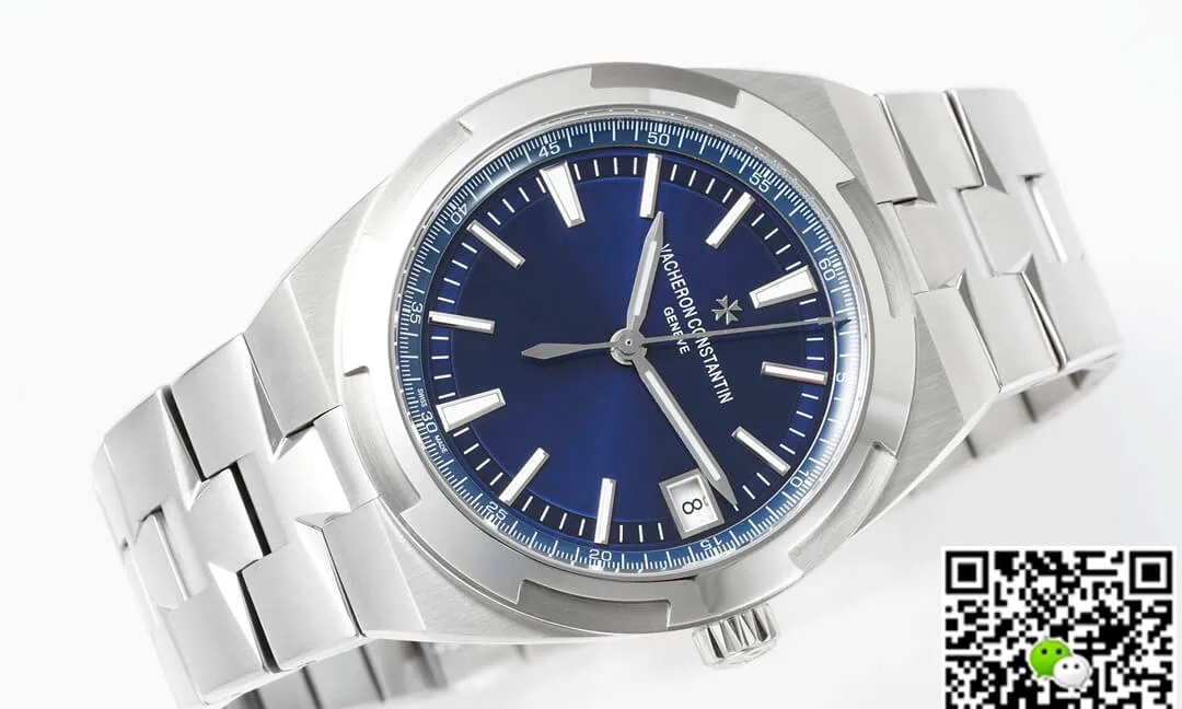 Vacheron Constantin Overseas 4500V 110A-B128 ZF Factory 1:1 Best Edition Replica Watch Stainless Steel Strap