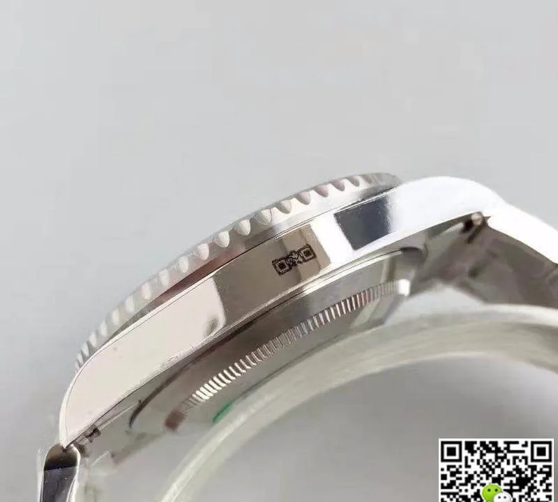 Rolex Submariner Date 116610LV Noob Factory 1:1 Best Edition Replica Watch Swiss ETA3135 Green Dial