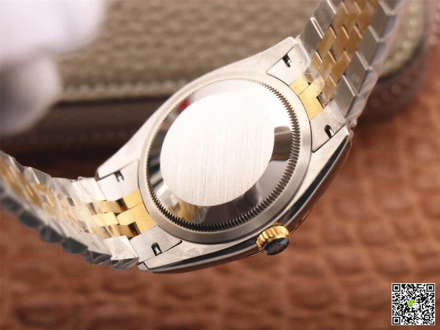 Rolex Datejust M126233-0021 EW Factory 1:1 Best Edition Replica Watch Black Diamond Dial