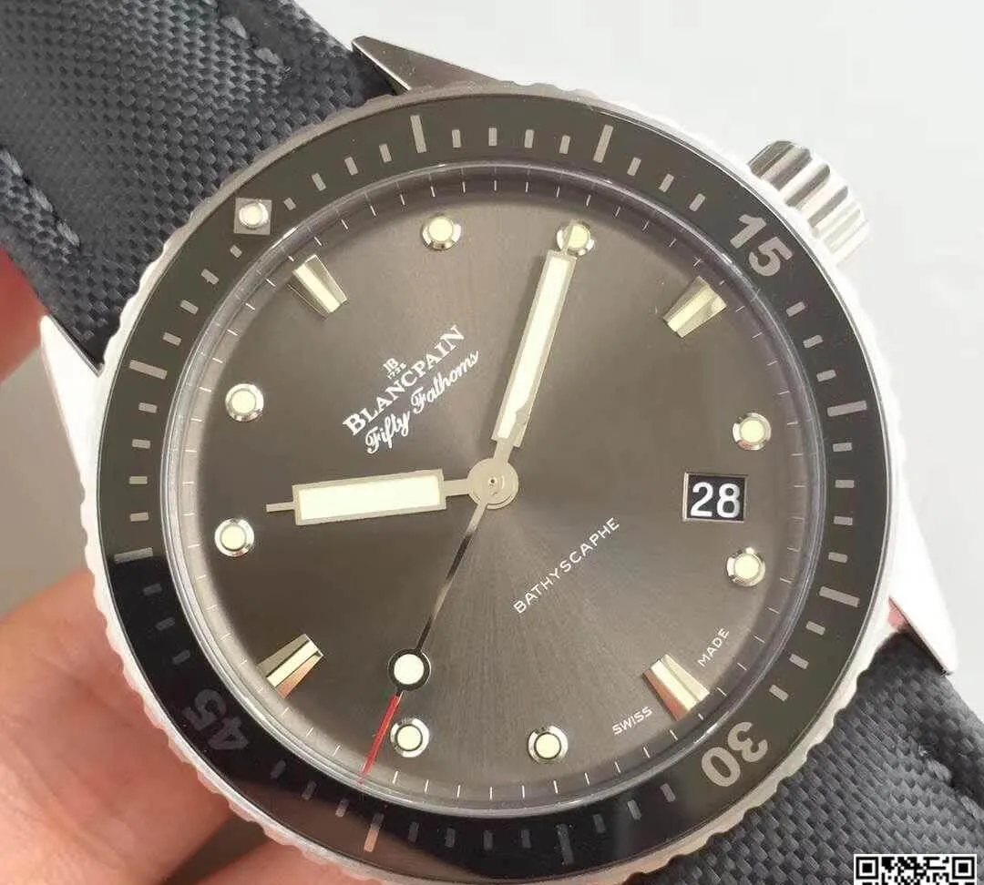 Blancpain Fifty Fathoms Bathyscaphe 5000-1110-B52A ZF Factory 1:1 Best Edition Replica Watch Swiss ETA1315