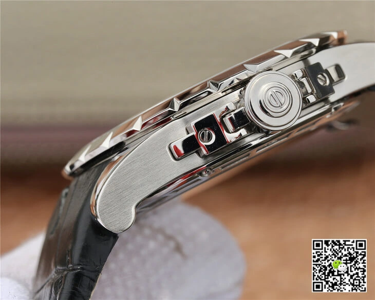 Roger Dubuis Excalibur RDDBEX0260 JB Factory 1:1 Best Edition Replica Watch Leather Strap