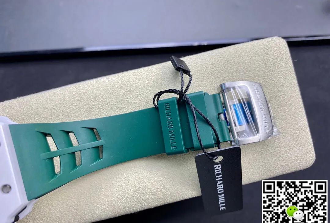 Richard Mille RM011-03 KV Factory 1:1 Best Edition Replica Watch Green Rubber Strap