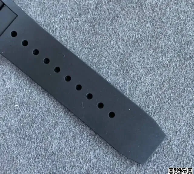Richard Mille RM055 KV Factory 1:1 Best Edition Replica Watch V2 Carbon Black Strap