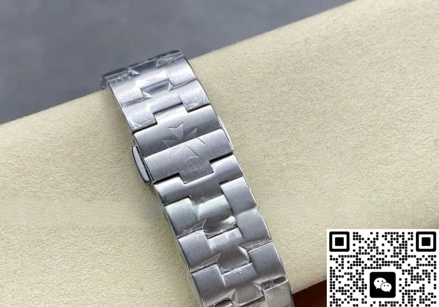 GR Factory Vacheron Constantin Overseas 7920V-210A-B334 1:1 Best Edition Replica Watch