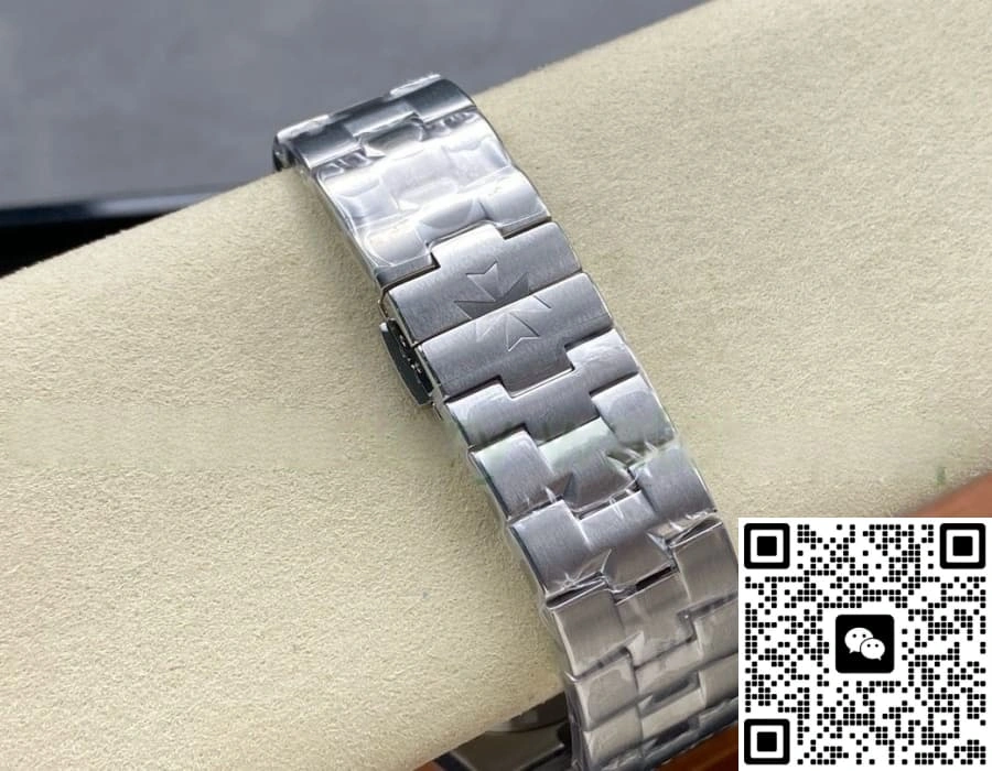 GR Factory Vacheron Constantin Overseas 7920V-210A-B546 1:1 Best Edition Replica Watch