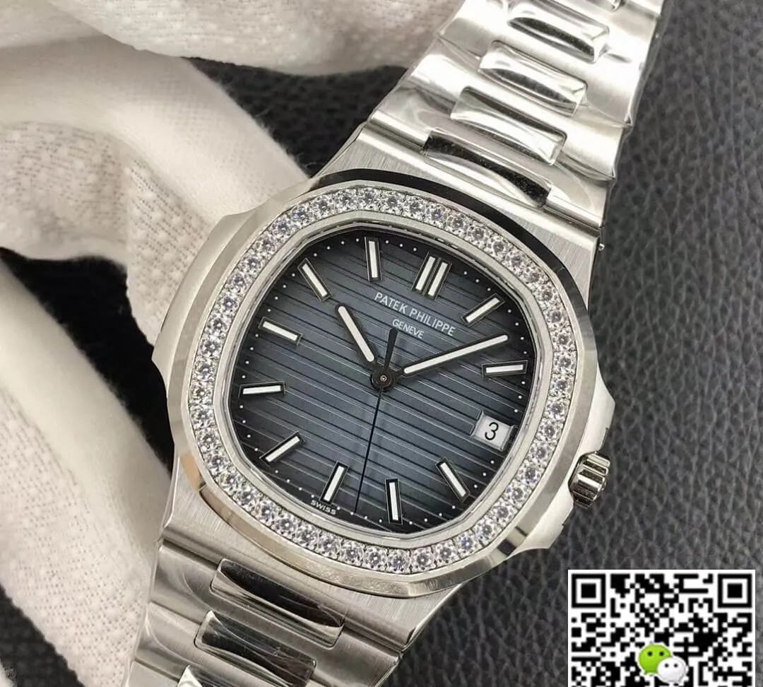 Patek Philippe Nautilus 5713 1G-010 3K Factory 1:1 Best Edition Replica Watch Diamond-Set Bezel
