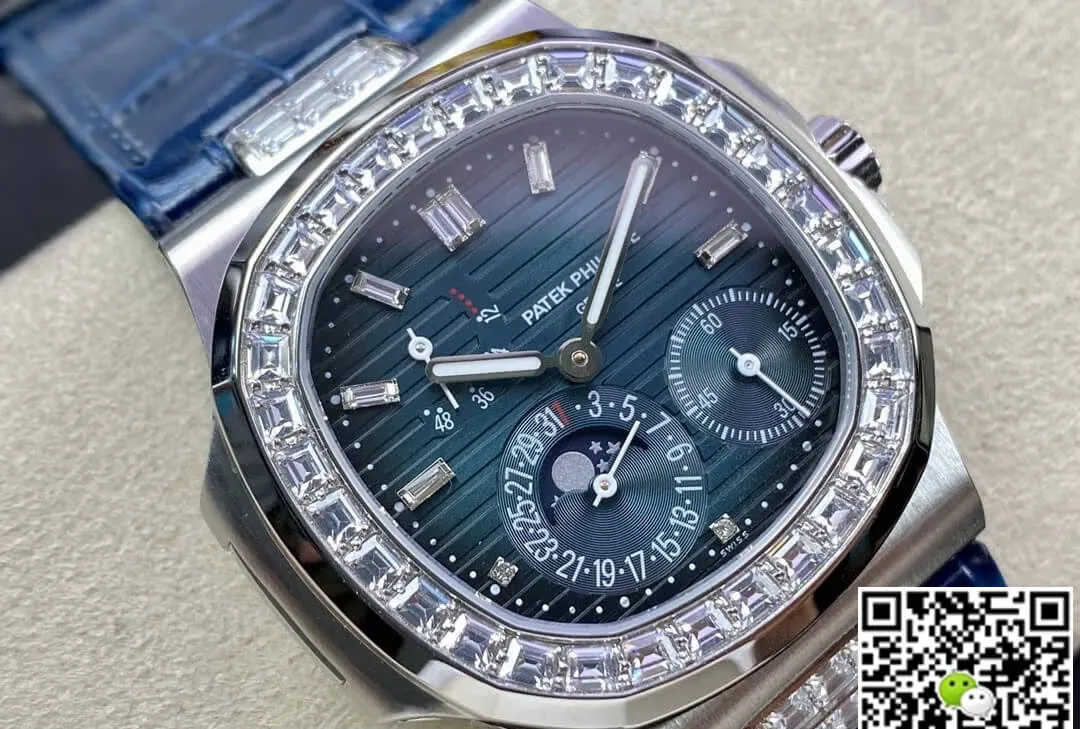 Patek Philippe Nautilus 5724G-001 GR Factory 1:1 Best Edition Replica Watch Blue Leather Strap
