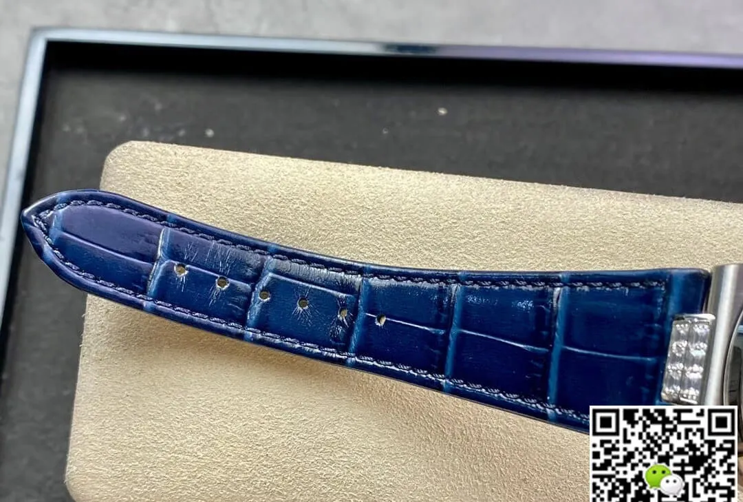 Patek Philippe Nautilus 5724G-001 GR Factory 1:1 Best Edition Replica Watch Blue Leather Strap