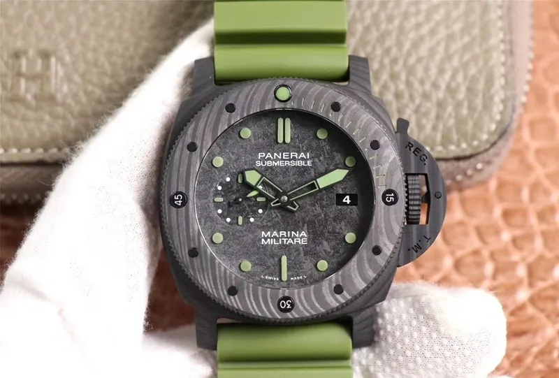 Panerai Submersible PAM00961 VS Factory 1:1 Best Edition Replica Watch Camo Black Dial Swiss P.9010