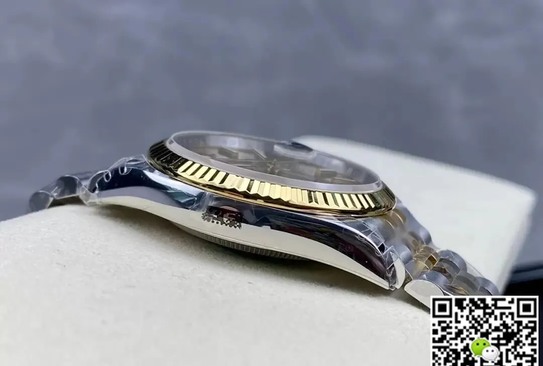 Rolex Datejust M126233-0015 VS Factory 1:1 Best Edition Replica Watch Champagne Dial