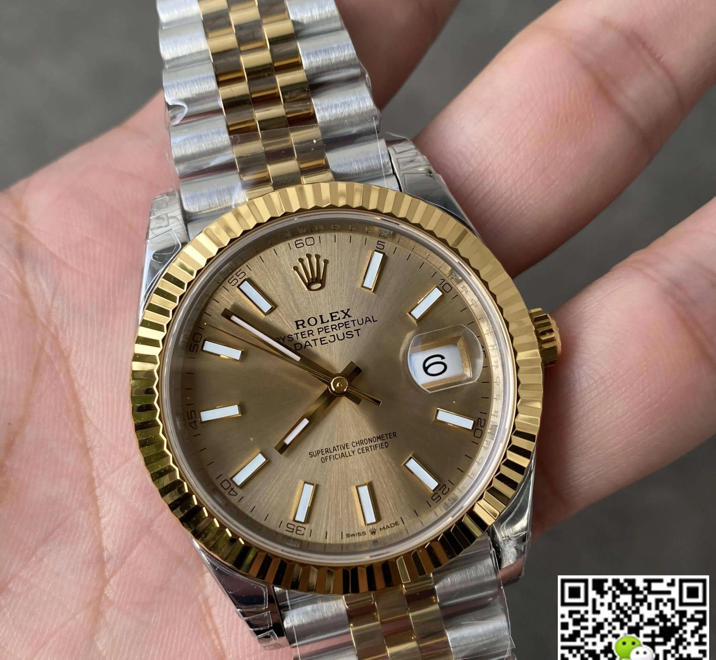 Rolex Datejust M126333-0010 41MM VS Factory 1:1 Best Edition Replica Watch Gold Dial