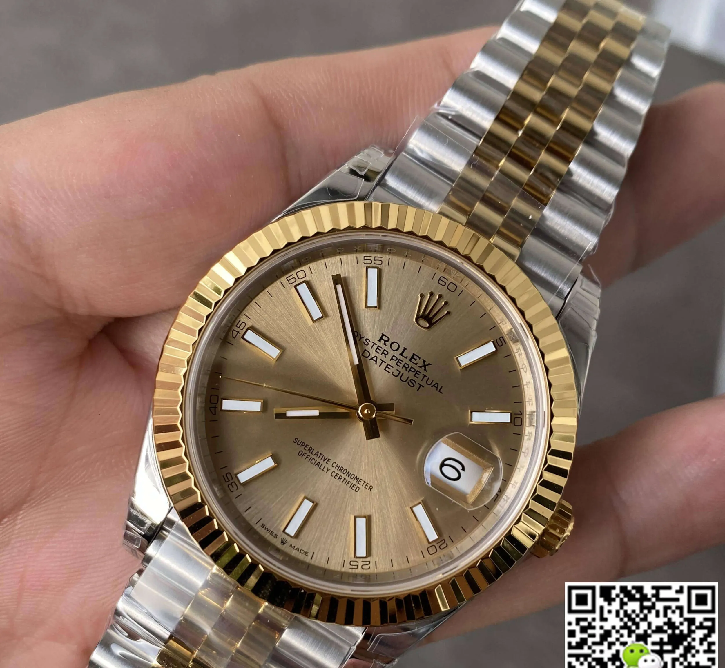 Rolex Datejust M126333-0010 41MM VS Factory 1:1 Best Edition Replica Watch Gold Dial