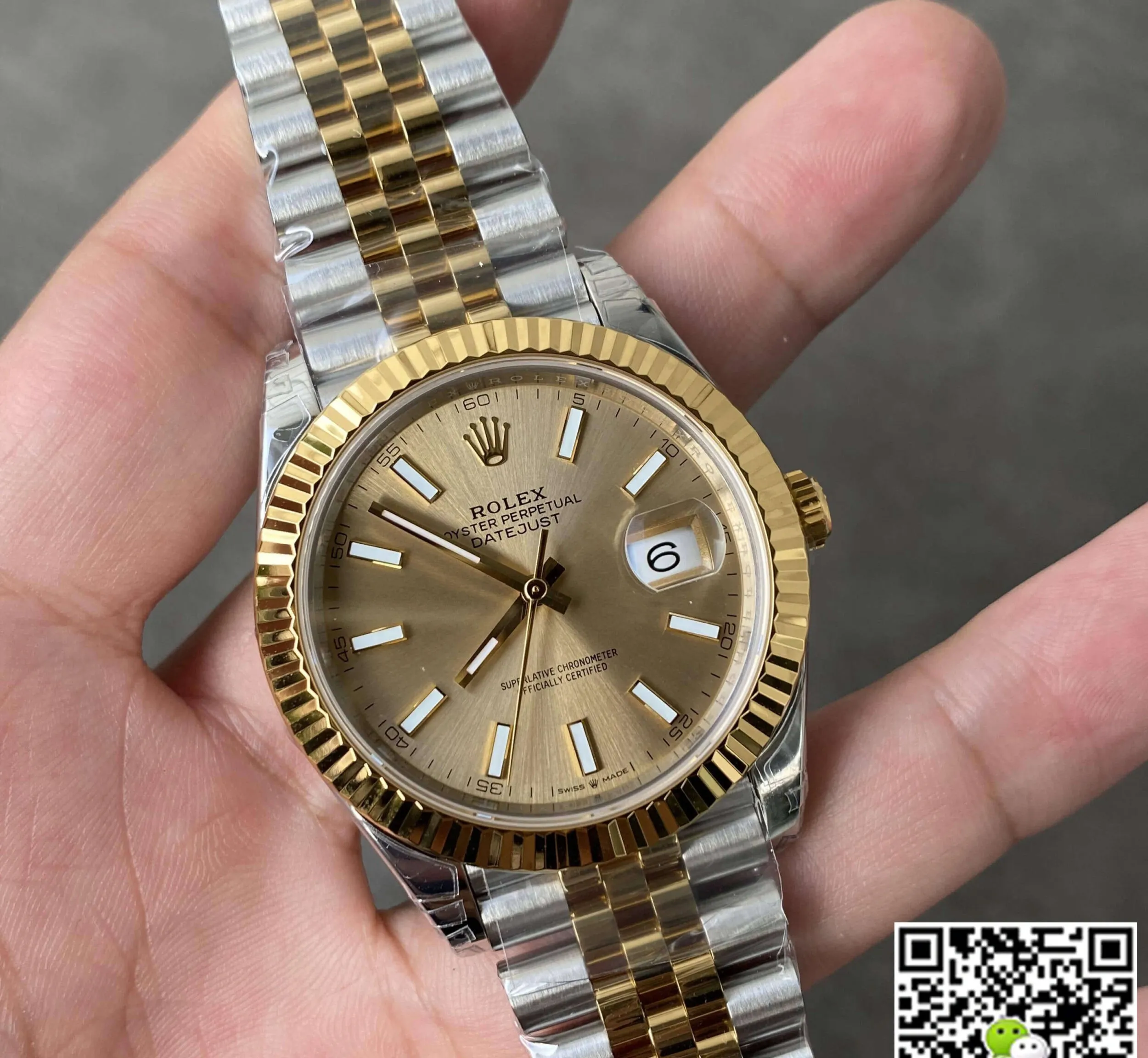 Rolex Datejust M126333-0010 41MM VS Factory 1:1 Best Edition Replica Watch Gold Dial